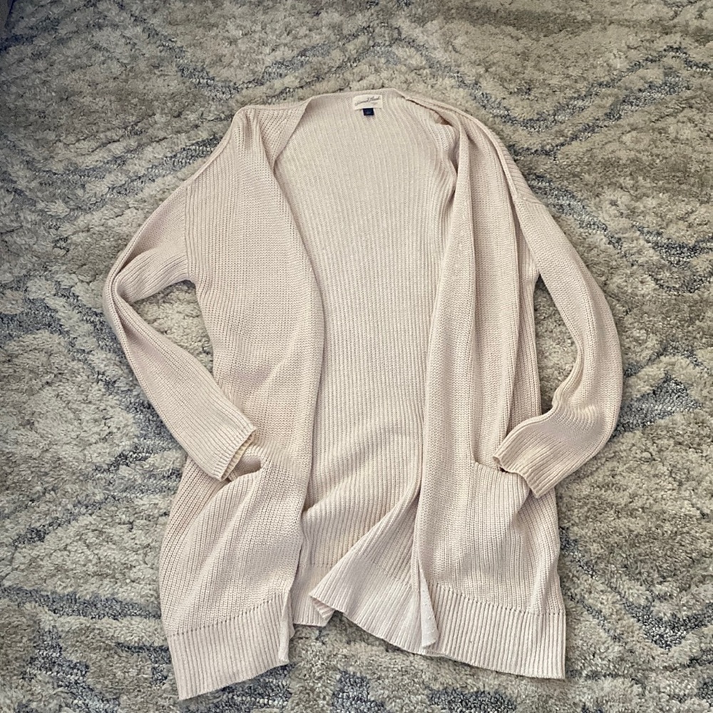 Universal thread long style sweater